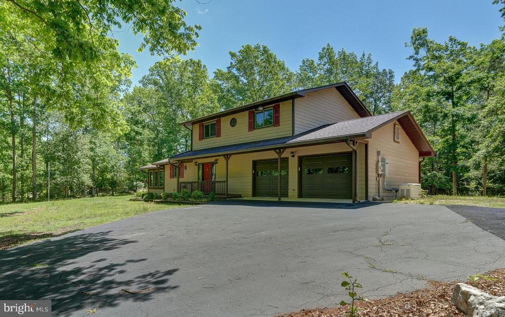 120 LAKEWOOD CIRCLE, MINERAL, Virginia 23117, 3 Bedrooms Bedrooms, ,2 BathroomsBathrooms,Residential,120 LAKEWOOD CIRCLE,VALA2007784 MLS # VALA2007784