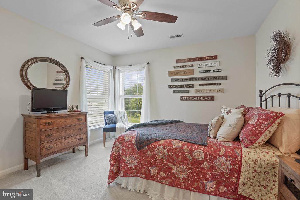2609 MELISSA CT, FREDERICKSBURG, Virginia 22408, 5 Bedrooms Bedrooms, ,4 BathroomsBathrooms,Residential,2609 MELISSA CT,VASP2032876 MLS # VASP2032876