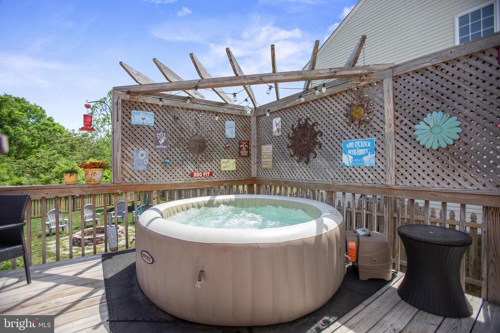 2609 MELISSA CT, FREDERICKSBURG, Virginia 22408, 5 Bedrooms Bedrooms, ,4 BathroomsBathrooms,Residential,2609 MELISSA CT,VASP2032876 MLS # VASP2032876