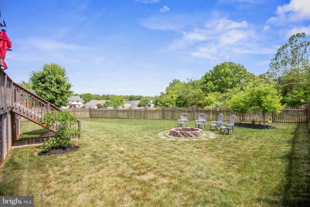 2609 MELISSA CT, FREDERICKSBURG, Virginia 22408, 5 Bedrooms Bedrooms, ,4 BathroomsBathrooms,Residential,2609 MELISSA CT,VASP2032876 MLS # VASP2032876