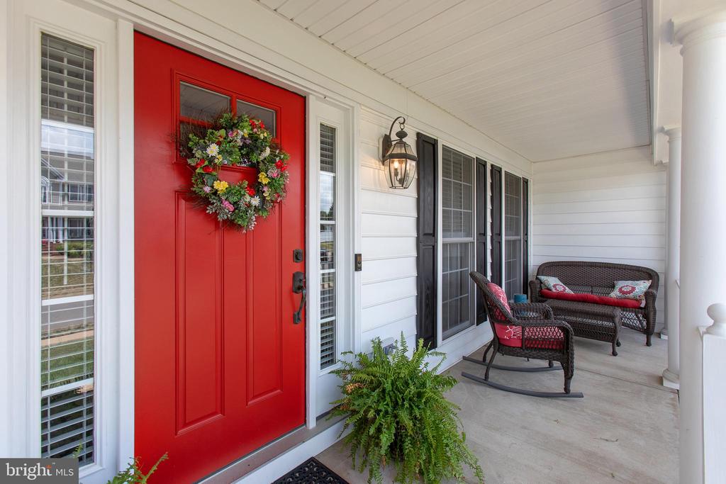 2609 MELISSA CT, FREDERICKSBURG, Virginia 22408, 5 Bedrooms Bedrooms, ,4 BathroomsBathrooms,Residential,2609 MELISSA CT,VASP2032876 MLS # VASP2032876