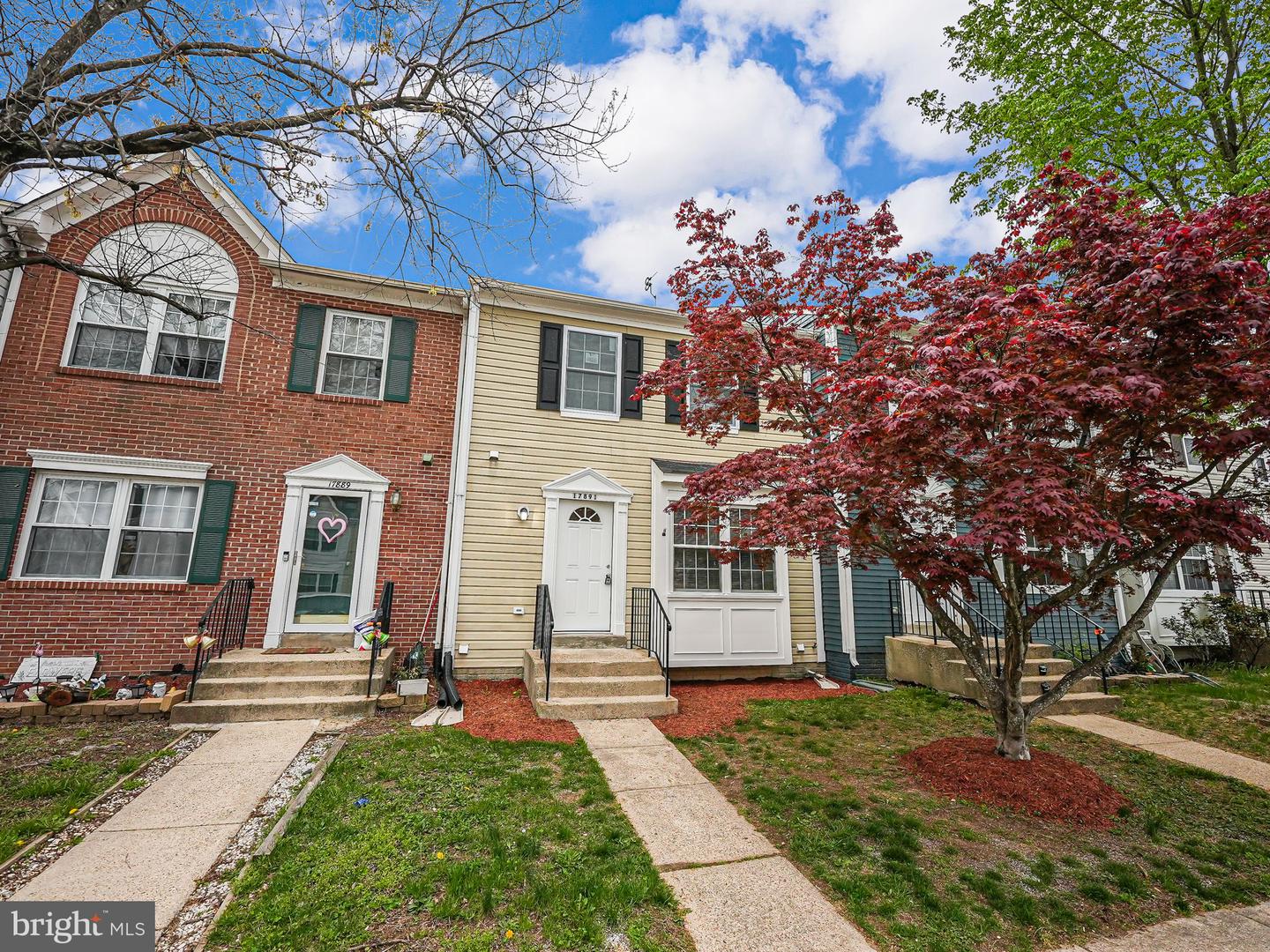 17891 LOUNSBERY DR, DUMFRIES, Virginia 22026, 3 Bedrooms Bedrooms, ,2 BathroomsBathrooms,Residential,For sale,17891 LOUNSBERY DR,VAPW2091960 MLS # VAPW2091960