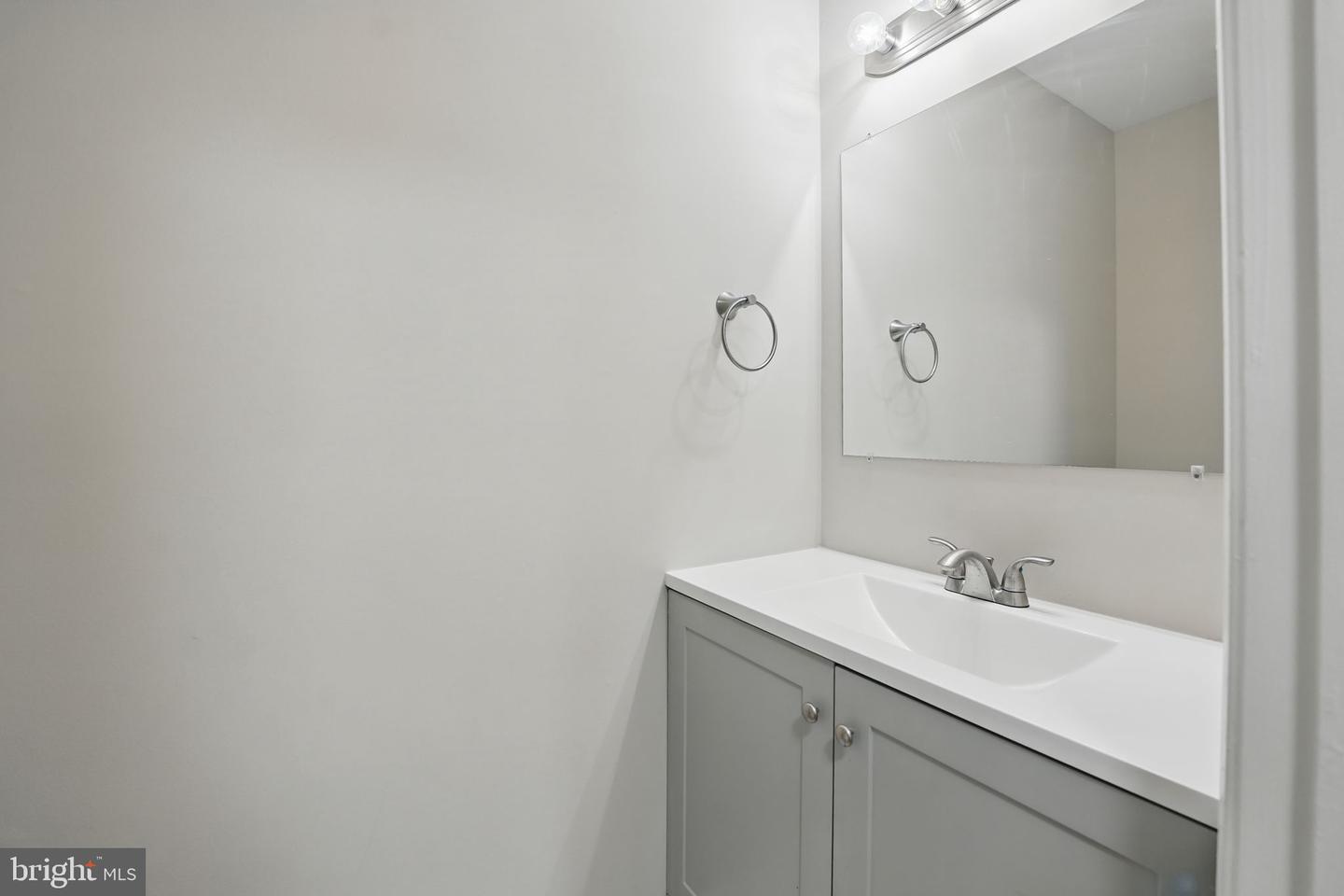 17891 LOUNSBERY DR, DUMFRIES, Virginia 22026, 3 Bedrooms Bedrooms, ,2 BathroomsBathrooms,Residential,For sale,17891 LOUNSBERY DR,VAPW2091960 MLS # VAPW2091960