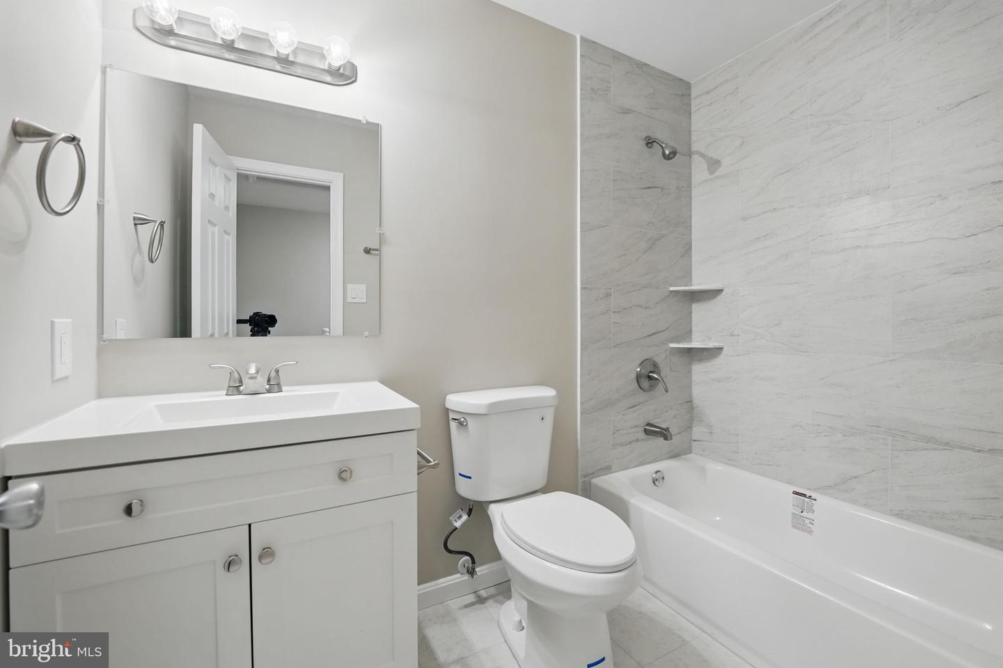17891 LOUNSBERY DR, DUMFRIES, Virginia 22026, 3 Bedrooms Bedrooms, ,2 BathroomsBathrooms,Residential,For sale,17891 LOUNSBERY DR,VAPW2091960 MLS # VAPW2091960