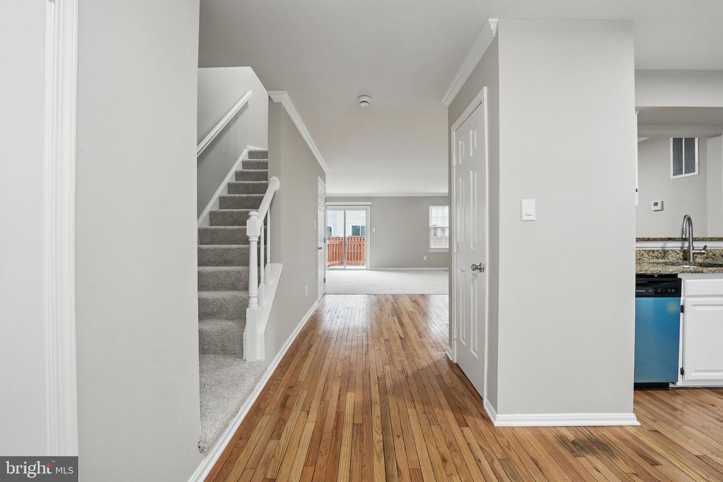 17891 LOUNSBERY DR, DUMFRIES, Virginia 22026, 3 Bedrooms Bedrooms, ,2 BathroomsBathrooms,Residential,For sale,17891 LOUNSBERY DR,VAPW2091960 MLS # VAPW2091960