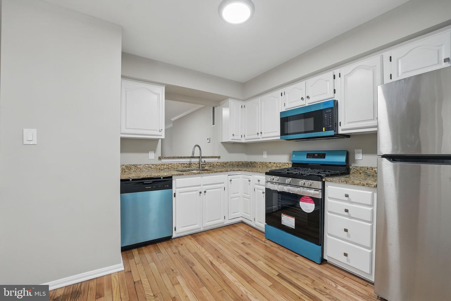 17891 LOUNSBERY DR, DUMFRIES, Virginia 22026, 3 Bedrooms Bedrooms, ,2 BathroomsBathrooms,Residential,For sale,17891 LOUNSBERY DR,VAPW2091960 MLS # VAPW2091960