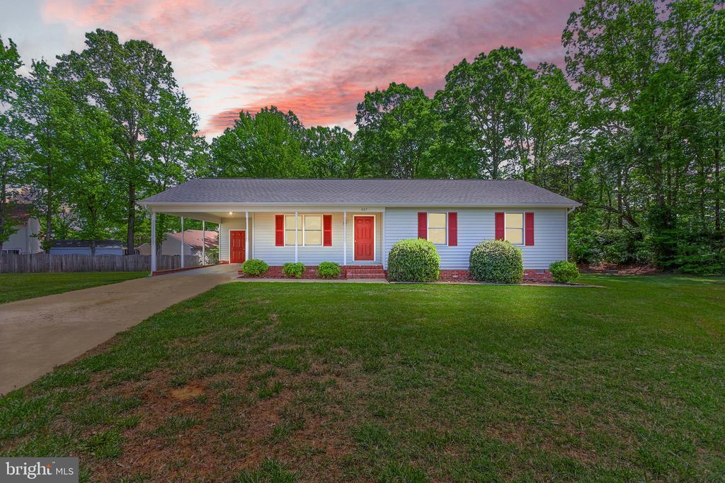 687 FITZPATRICK CT, FREDERICKSBURG, Virginia 22407, 3 Bedrooms Bedrooms, ,2 BathroomsBathrooms,Residential,687 FITZPATRICK CT,VASP2032694 MLS # VASP2032694