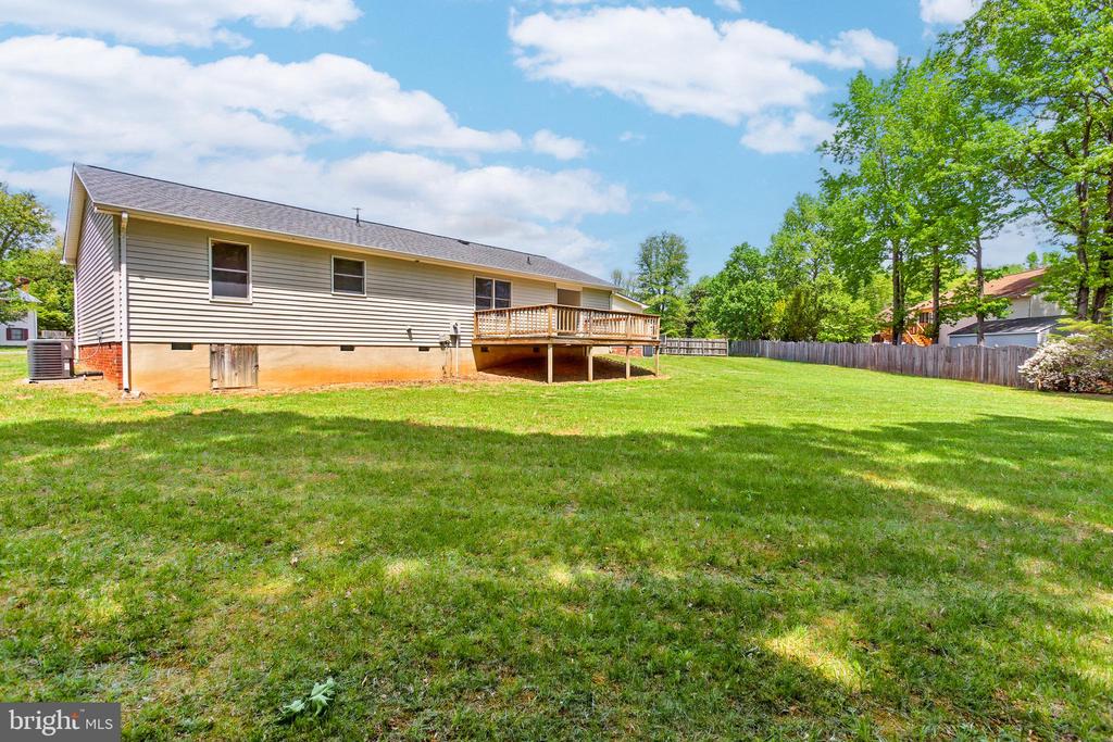 687 FITZPATRICK CT, FREDERICKSBURG, Virginia 22407, 3 Bedrooms Bedrooms, ,2 BathroomsBathrooms,Residential,687 FITZPATRICK CT,VASP2032694 MLS # VASP2032694