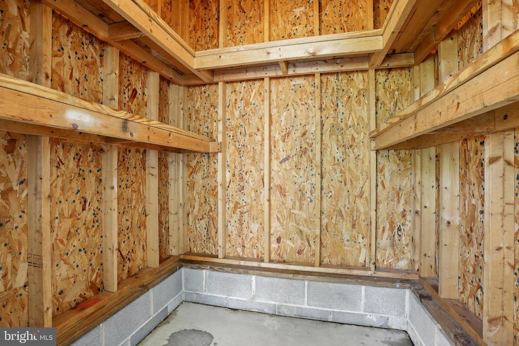 687 FITZPATRICK CT, FREDERICKSBURG, Virginia 22407, 3 Bedrooms Bedrooms, ,2 BathroomsBathrooms,Residential,687 FITZPATRICK CT,VASP2032694 MLS # VASP2032694