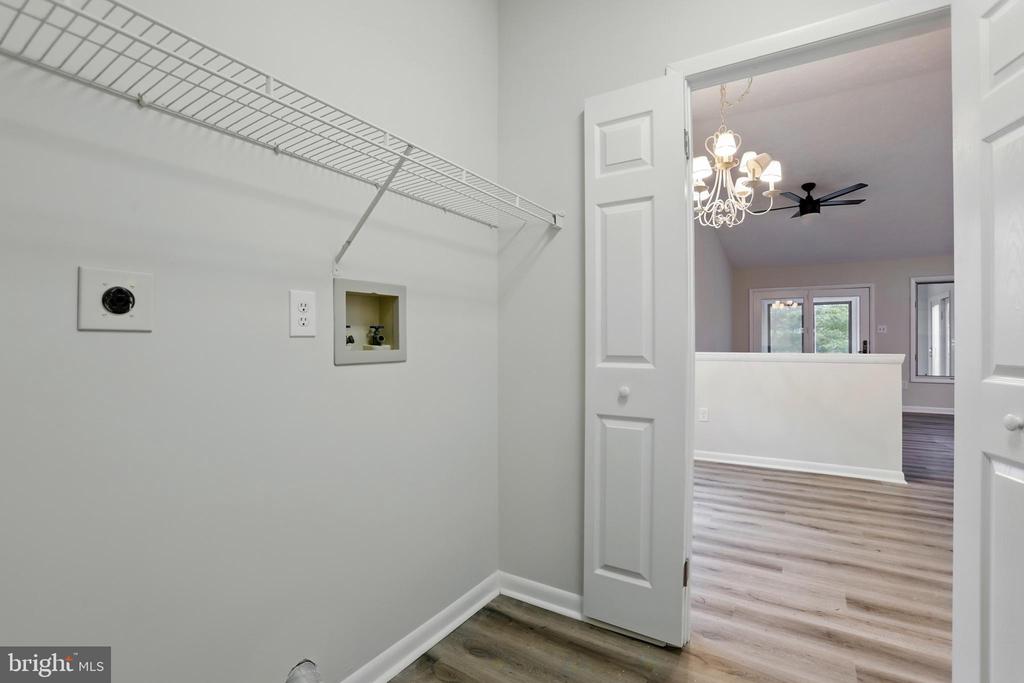 209 GREEN ST, LOCUST GROVE, Virginia 22508, 3 Bedrooms Bedrooms, ,2 BathroomsBathrooms,Residential,209 GREEN ST,VAOR2009548 MLS # VAOR2009548