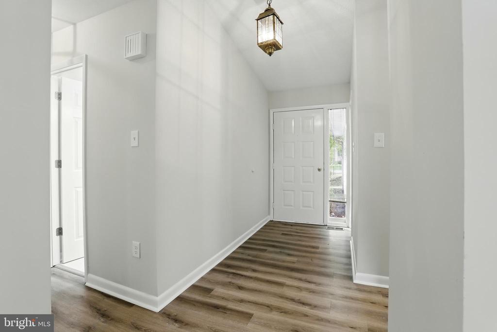 209 GREEN ST, LOCUST GROVE, Virginia 22508, 3 Bedrooms Bedrooms, ,2 BathroomsBathrooms,Residential,209 GREEN ST,VAOR2009548 MLS # VAOR2009548