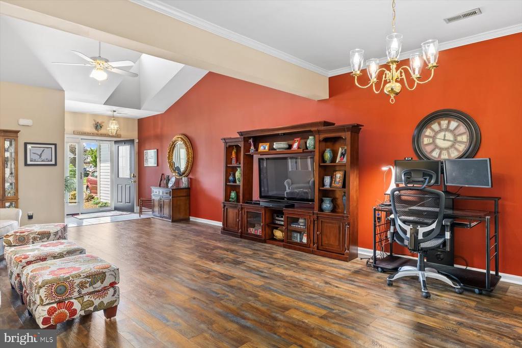 7005 SUMMIT LN, FREDERICKSBURG, Virginia 22407, 2 Bedrooms Bedrooms, ,2 BathroomsBathrooms,Residential,7005 SUMMIT LN,VASP2032940 MLS # VASP2032940