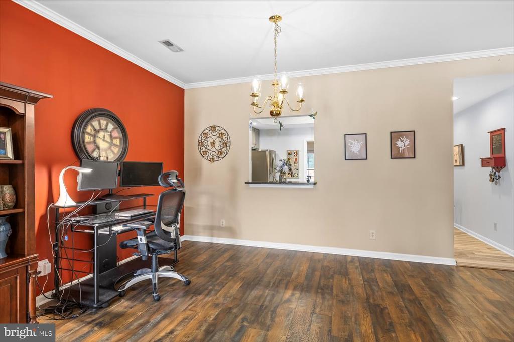 7005 SUMMIT LN, FREDERICKSBURG, Virginia 22407, 2 Bedrooms Bedrooms, ,2 BathroomsBathrooms,Residential,7005 SUMMIT LN,VASP2032940 MLS # VASP2032940