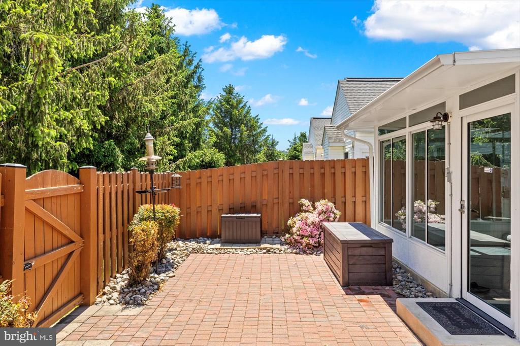 7005 SUMMIT LN, FREDERICKSBURG, Virginia 22407, 2 Bedrooms Bedrooms, ,2 BathroomsBathrooms,Residential,7005 SUMMIT LN,VASP2032940 MLS # VASP2032940