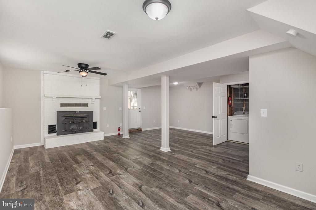 125 CUMBERLAND CIR, LOCUST GROVE, Virginia 22508, 3 Bedrooms Bedrooms, ,2 BathroomsBathrooms,Residential,125 CUMBERLAND CIR,VAOR2009634 MLS # VAOR2009634