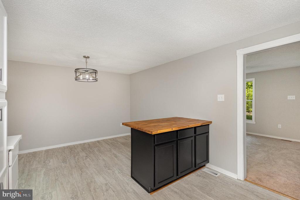 125 CUMBERLAND CIR, LOCUST GROVE, Virginia 22508, 3 Bedrooms Bedrooms, ,2 BathroomsBathrooms,Residential,125 CUMBERLAND CIR,VAOR2009634 MLS # VAOR2009634