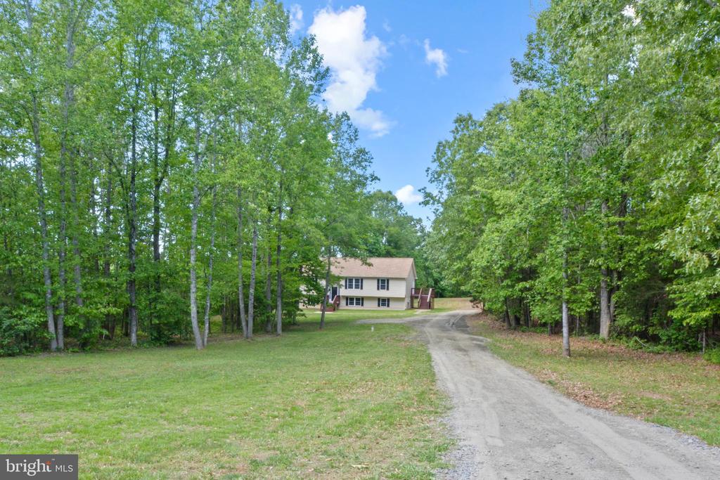 5590 JEFFERSONTON, JEFFERSONTON, Virginia 22724, 4 Bedrooms Bedrooms, ,3 BathroomsBathrooms,Residential,5590 JEFFERSONTON,VACU2010508 MLS # VACU2010508