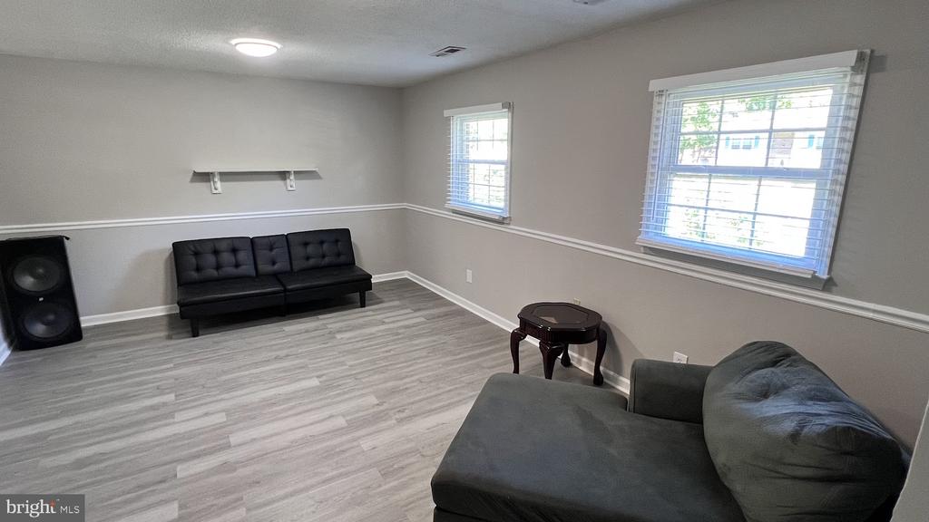 112 SAGUN DR, FREDERICKSBURG, Virginia 22407, 4 Bedrooms Bedrooms, ,1 BathroomBathrooms,Residential,MILL GARDEN,112 SAGUN DR,VASP2032902 MLS # VASP2032902