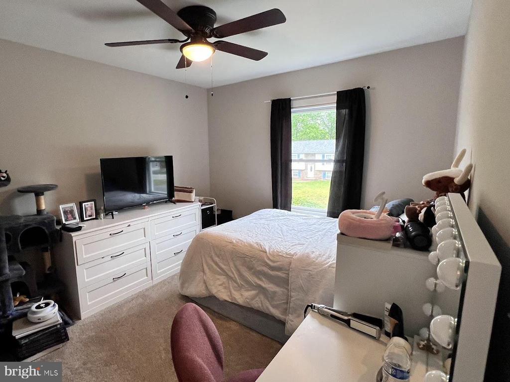 112 SAGUN DR, FREDERICKSBURG, Virginia 22407, 4 Bedrooms Bedrooms, ,1 BathroomBathrooms,Residential,MILL GARDEN,112 SAGUN DR,VASP2032902 MLS # VASP2032902