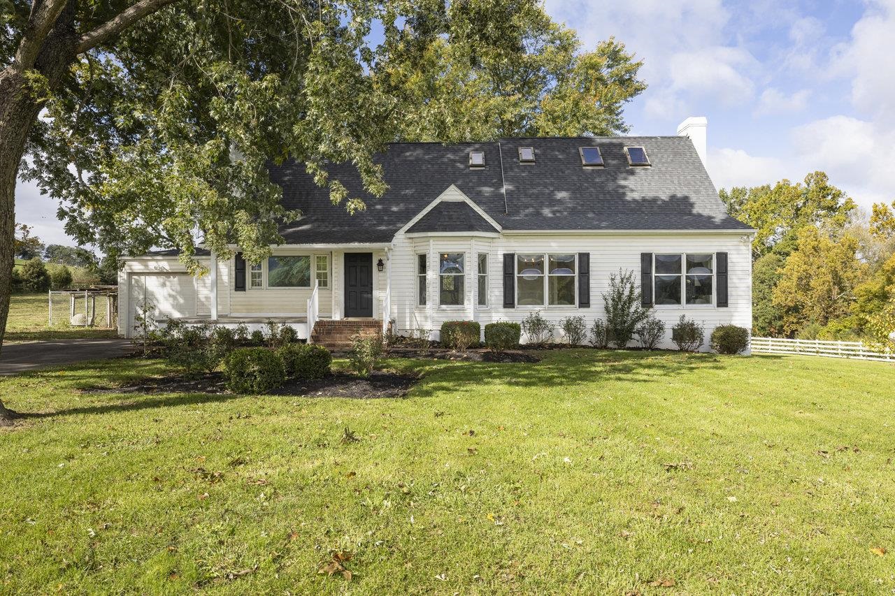11193 INDIAN TRAIL RD, ROCKINGHAM, Virginia 22802, 6 Bedrooms Bedrooms, ,3 BathroomsBathrooms,Residential,11193 INDIAN TRAIL RD,662697 MLS # 662697