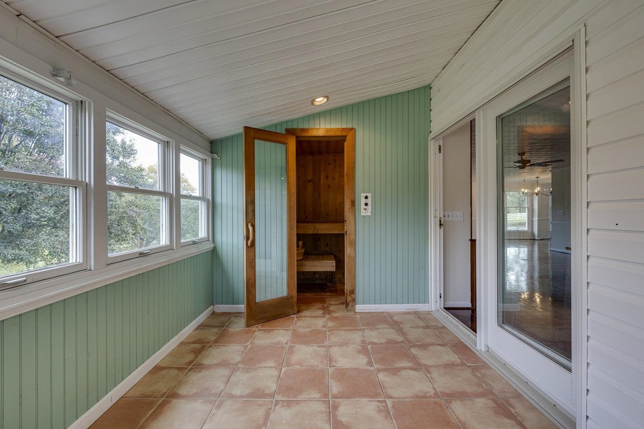 11193 INDIAN TRAIL RD, ROCKINGHAM, Virginia 22802, 6 Bedrooms Bedrooms, ,3 BathroomsBathrooms,Residential,11193 INDIAN TRAIL RD,662697 MLS # 662697