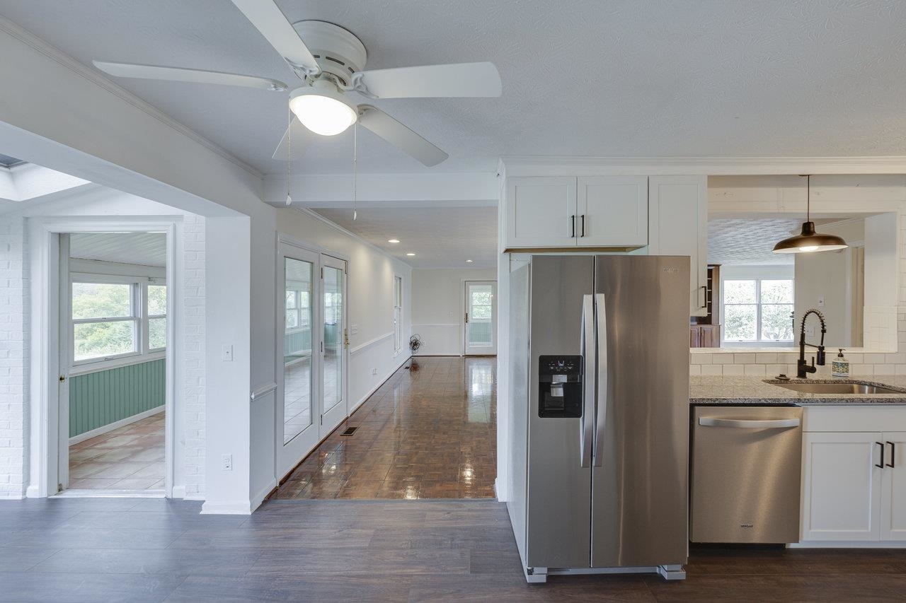 11193 INDIAN TRAIL RD, ROCKINGHAM, Virginia 22802, 6 Bedrooms Bedrooms, ,3 BathroomsBathrooms,Residential,11193 INDIAN TRAIL RD,662697 MLS # 662697