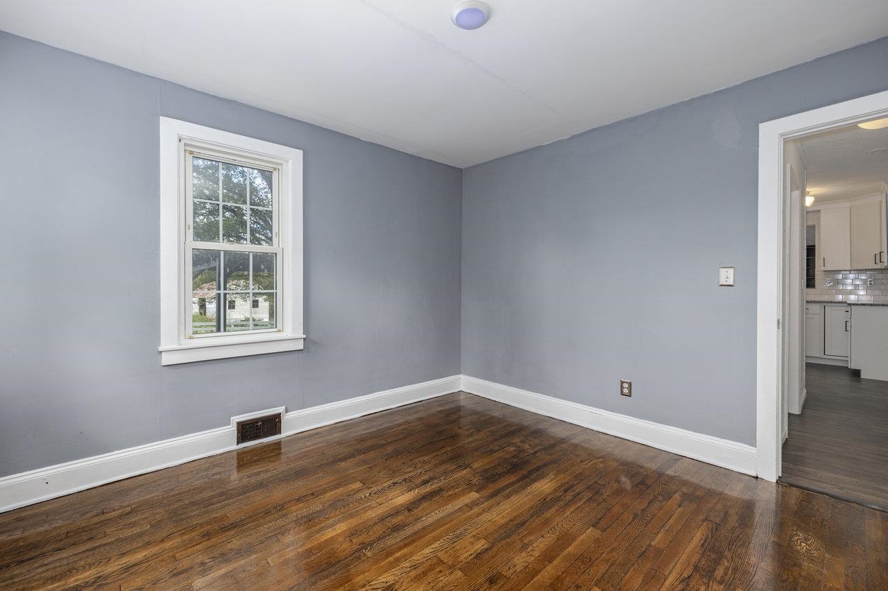 11193 INDIAN TRAIL RD, ROCKINGHAM, Virginia 22802, 6 Bedrooms Bedrooms, ,3 BathroomsBathrooms,Residential,11193 INDIAN TRAIL RD,662697 MLS # 662697