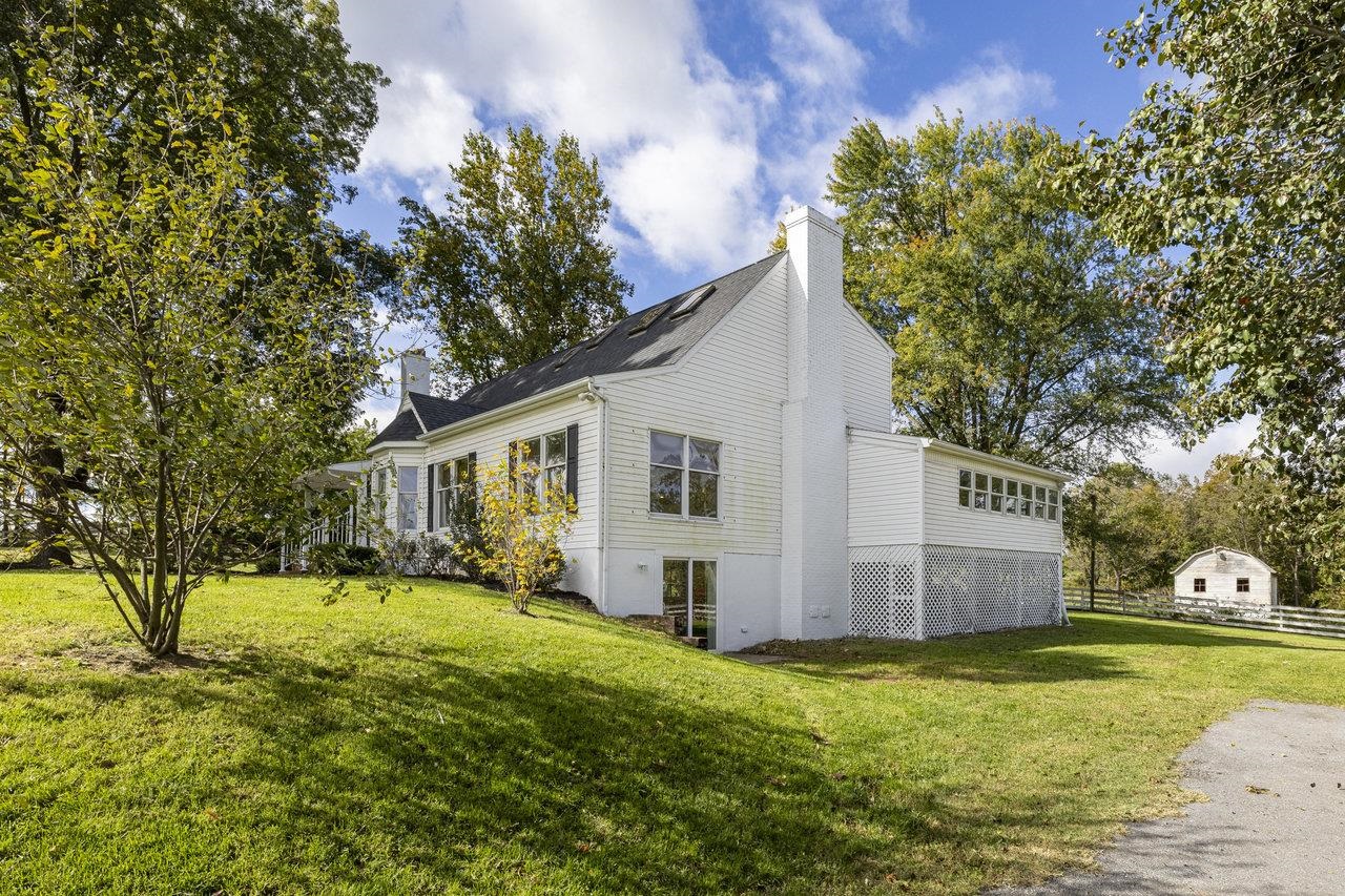11193 INDIAN TRAIL RD, ROCKINGHAM, Virginia 22802, 6 Bedrooms Bedrooms, ,3 BathroomsBathrooms,Residential,11193 INDIAN TRAIL RD,662697 MLS # 662697