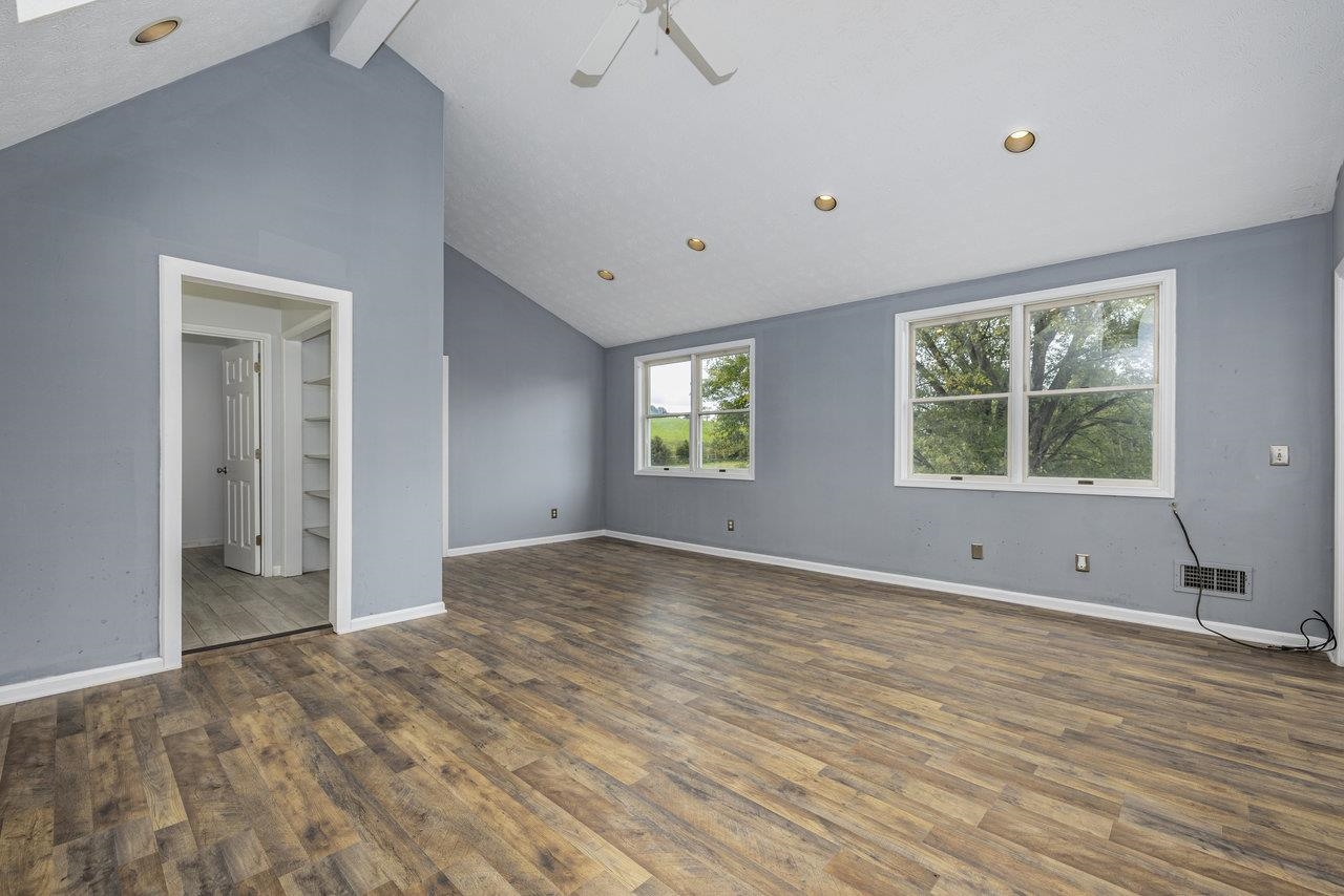 11193 INDIAN TRAIL RD, ROCKINGHAM, Virginia 22802, 6 Bedrooms Bedrooms, ,3 BathroomsBathrooms,Residential,11193 INDIAN TRAIL RD,662697 MLS # 662697