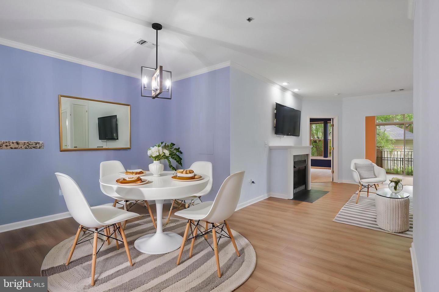 1860 STRATFORD PARK PL #202, RESTON, Virginia 20190, 2 Bedrooms Bedrooms, ,2 BathroomsBathrooms,Residential,For sale,1860 STRATFORD PARK PL #202,VAFX2234030 MLS # VAFX2234030