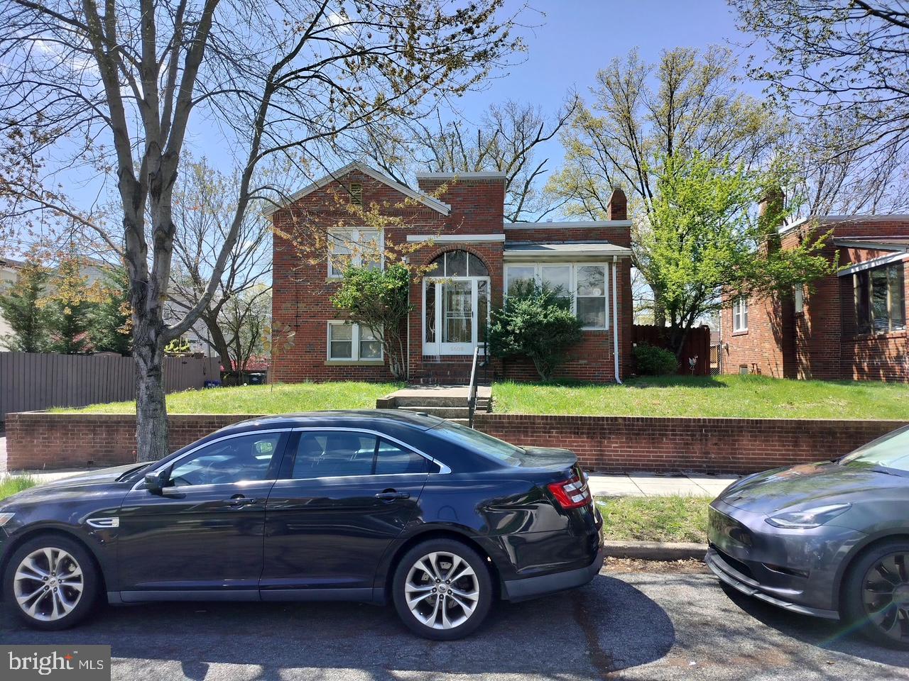 5608 1ST ST NE, WASHINGTON, District Of Columbia 20011, 3 Bedrooms Bedrooms, ,2 BathroomsBathrooms,Residential,For sale,5608 1ST ST NE,DCDC2195540 MLS # DCDC2195540