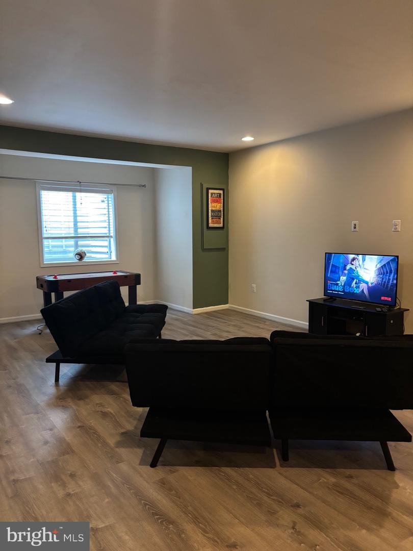 15446 PAINTERS COVE WAY, HAYMARKET, Virginia 20169, 3 Bedrooms Bedrooms, ,2 BathroomsBathrooms,Residential,For sale,15446 PAINTERS COVE WAY,VAPW2092036 MLS # VAPW2092036