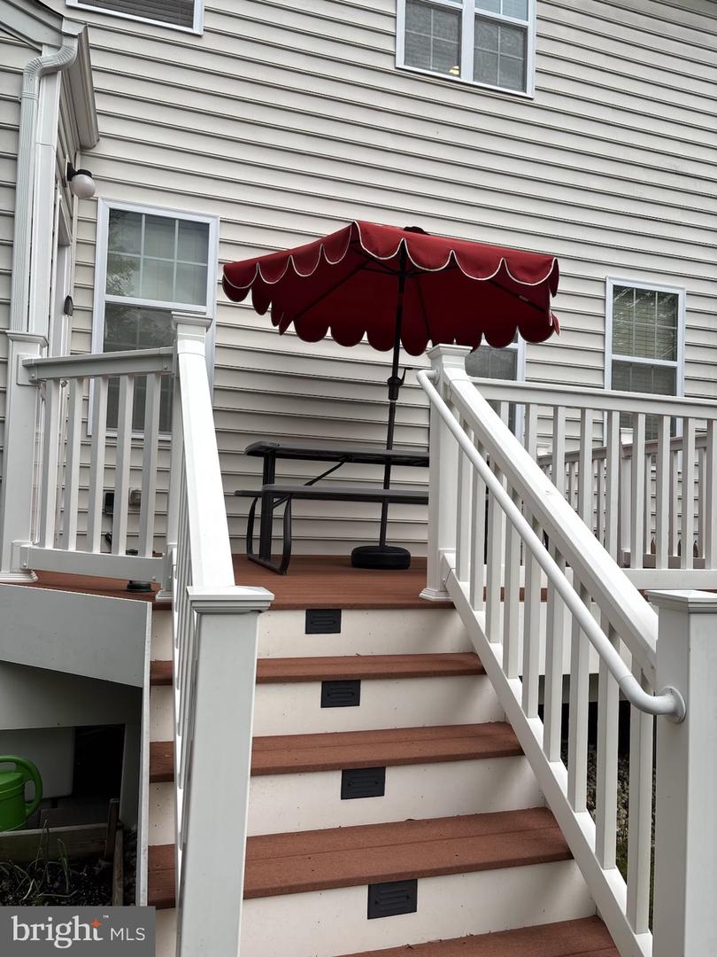 15446 PAINTERS COVE WAY, HAYMARKET, Virginia 20169, 3 Bedrooms Bedrooms, ,2 BathroomsBathrooms,Residential,For sale,15446 PAINTERS COVE WAY,VAPW2092036 MLS # VAPW2092036
