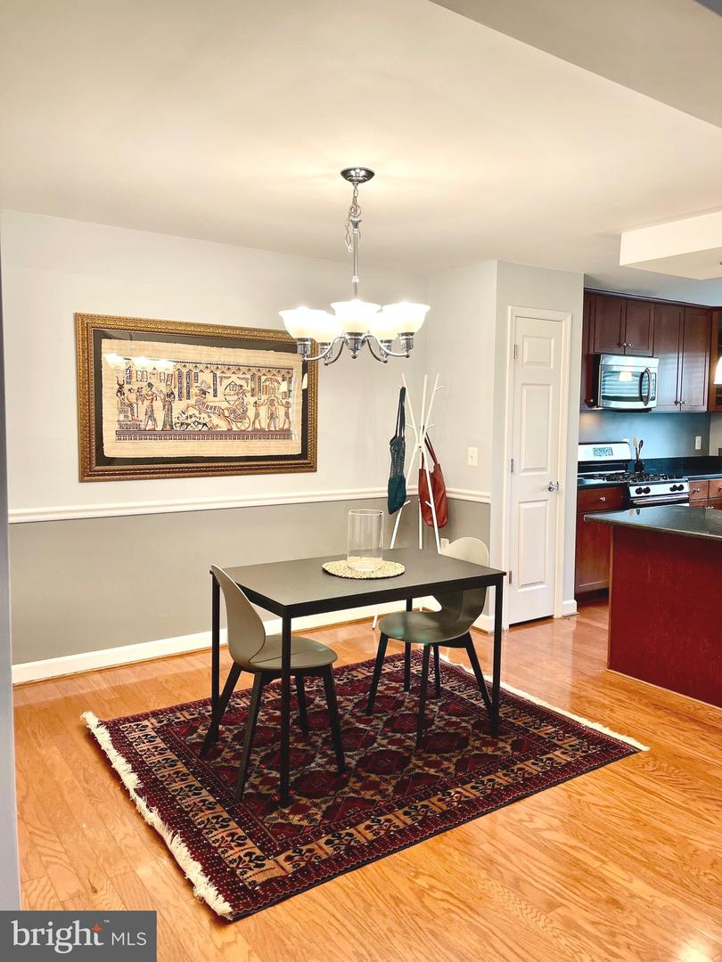 4079 S FOUR MILE RUN DR S #403, ARLINGTON, Virginia 22204, 2 Bedrooms Bedrooms, ,1 BathroomBathrooms,Residential,For sale,4079 S FOUR MILE RUN DR S #403,VAAR2056044 MLS # VAAR2056044