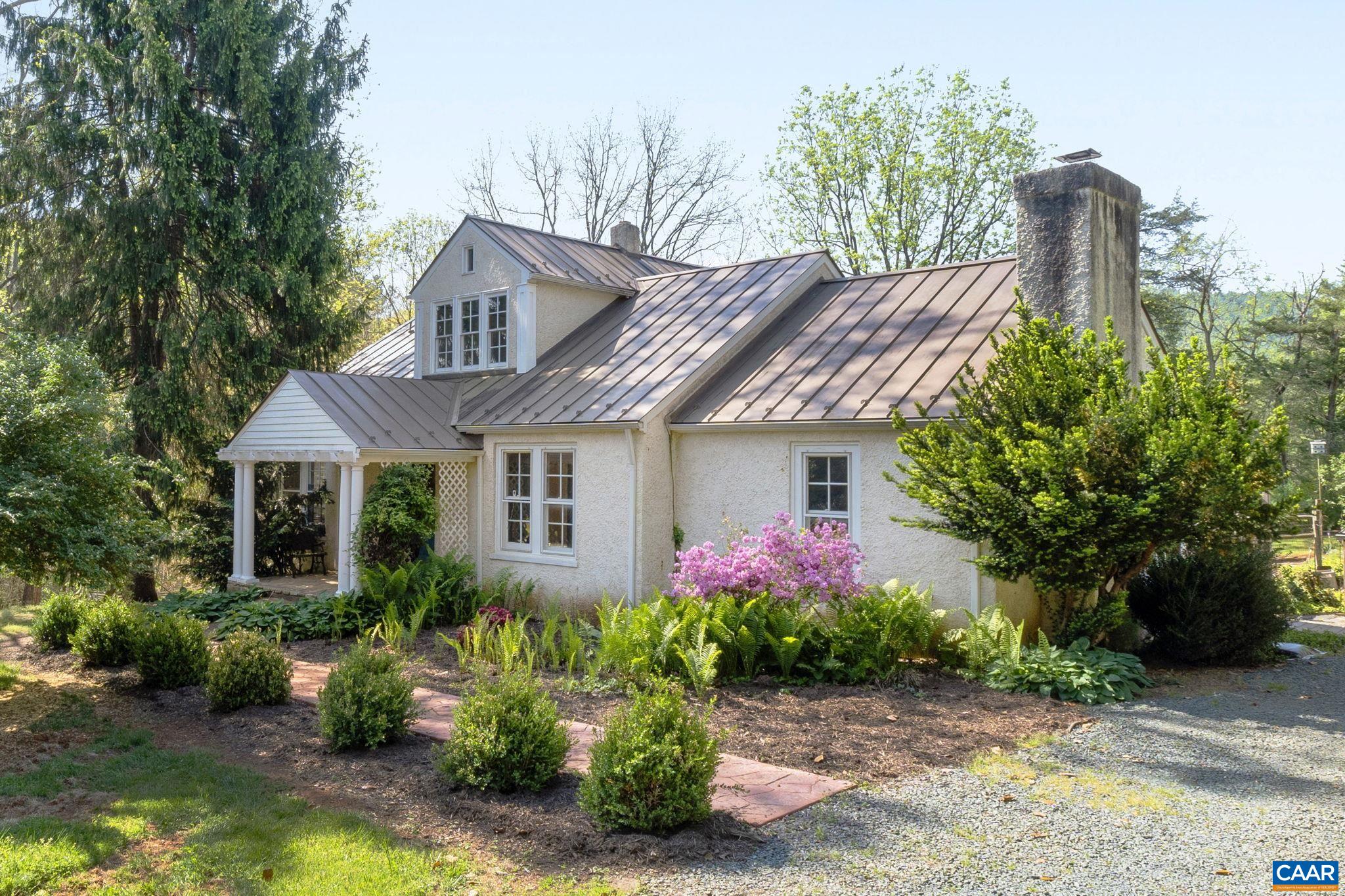 525 DEBENHAM CT, CHARLOTTESVILLE, Virginia 22902, 4 Bedrooms Bedrooms, ,2 BathroomsBathrooms,Residential,525 DEBENHAM CT,663792 MLS # 663792