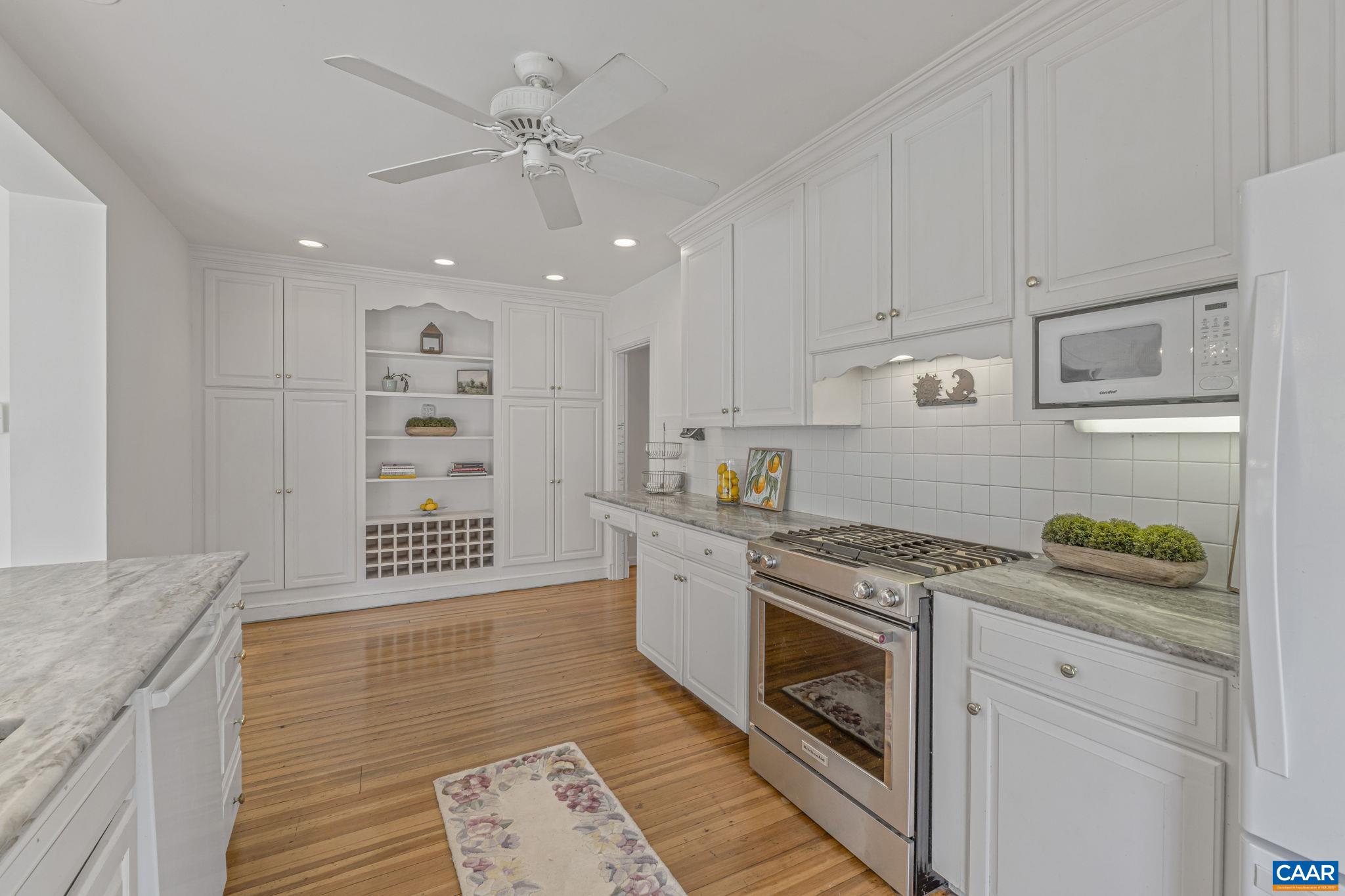 525 DEBENHAM CT, CHARLOTTESVILLE, Virginia 22902, 4 Bedrooms Bedrooms, ,2 BathroomsBathrooms,Residential,525 DEBENHAM CT,663792 MLS # 663792
