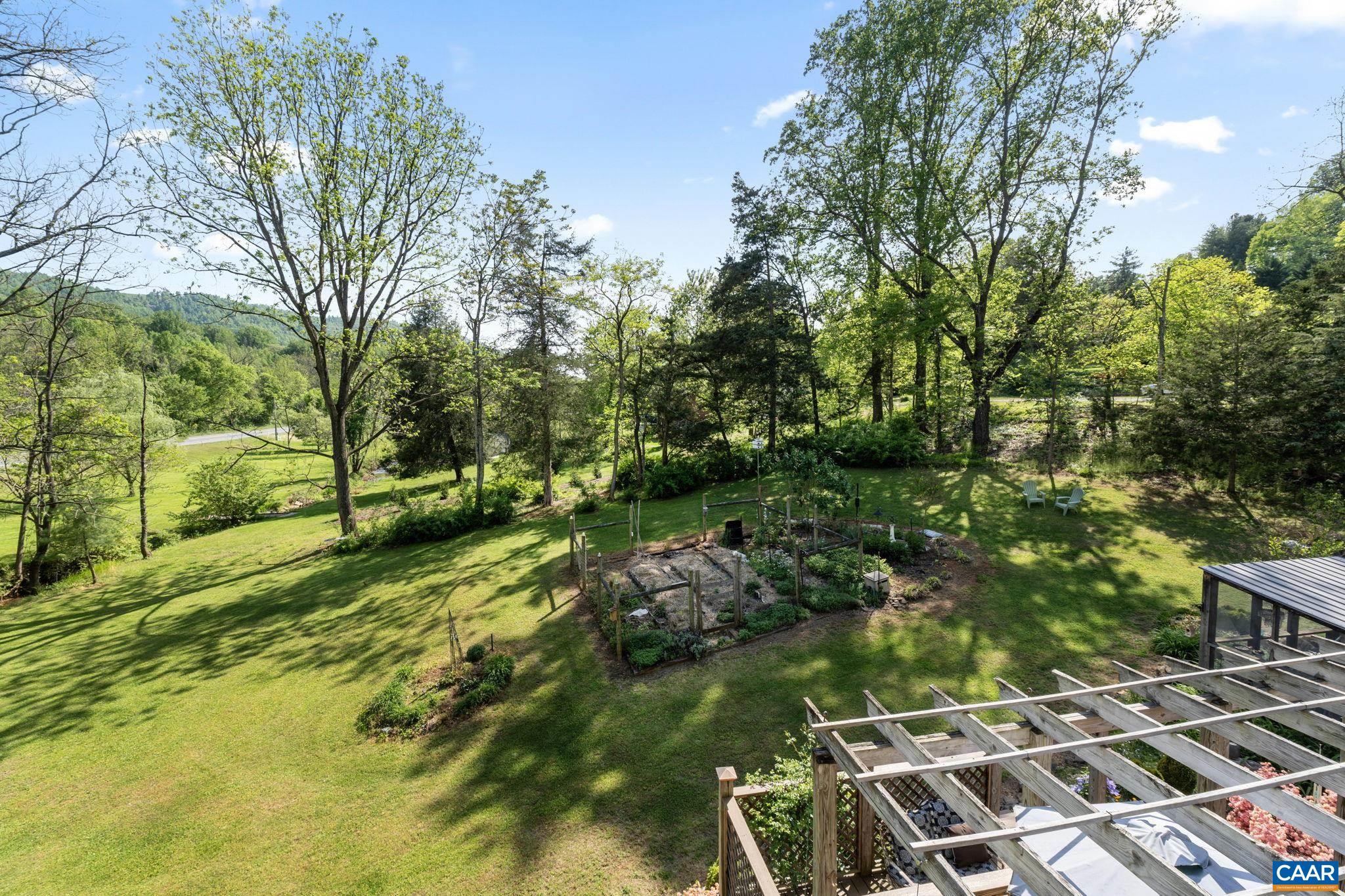 525 DEBENHAM CT, CHARLOTTESVILLE, Virginia 22902, 4 Bedrooms Bedrooms, ,2 BathroomsBathrooms,Residential,525 DEBENHAM CT,663792 MLS # 663792
