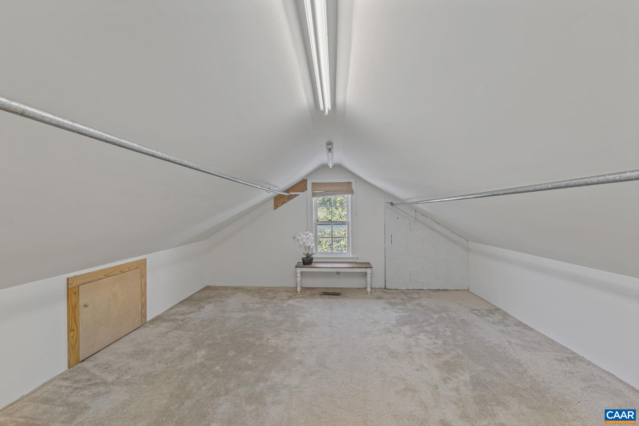 525 DEBENHAM CT, CHARLOTTESVILLE, Virginia 22902, 4 Bedrooms Bedrooms, ,2 BathroomsBathrooms,Residential,525 DEBENHAM CT,663792 MLS # 663792