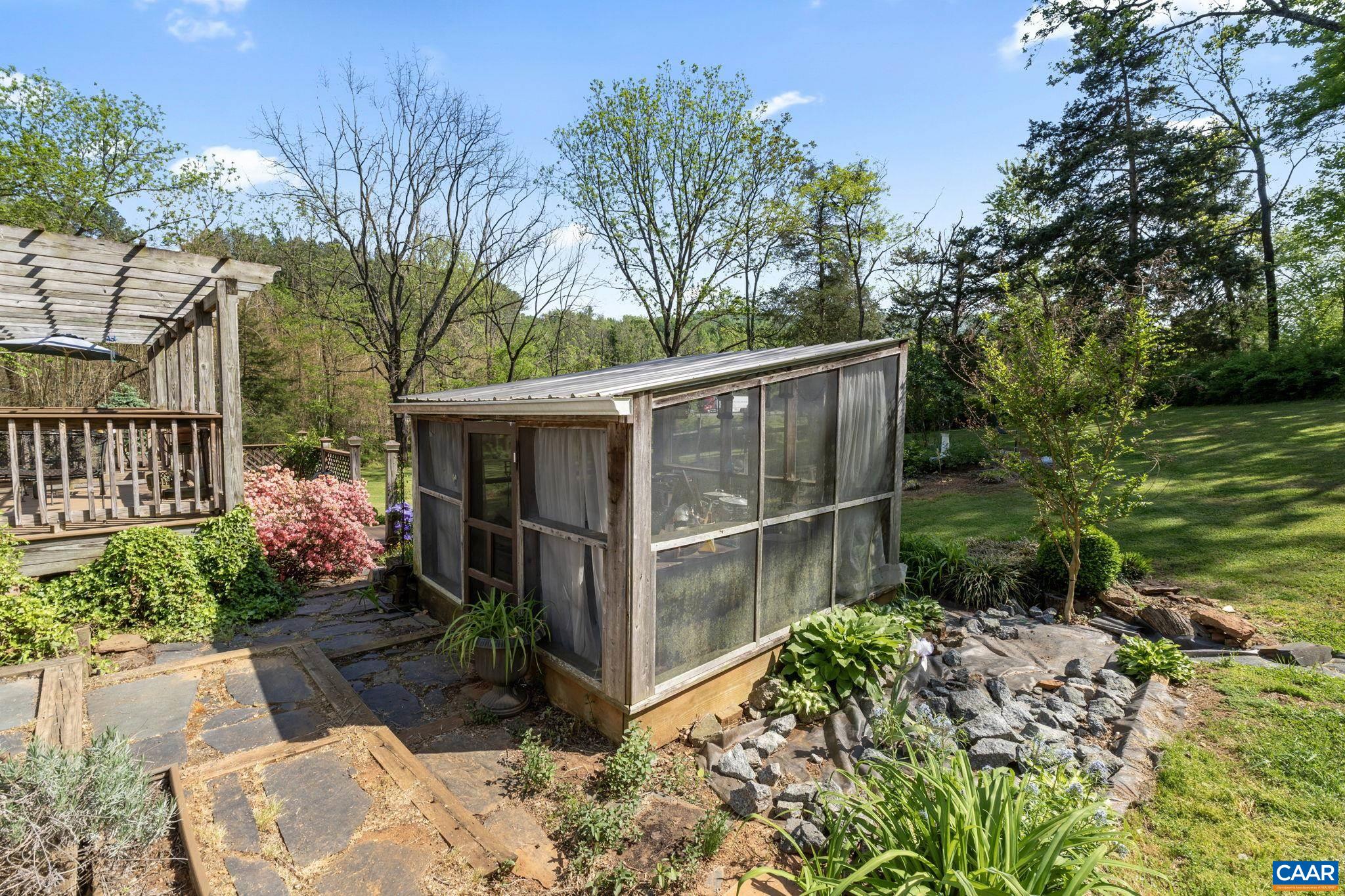 525 DEBENHAM CT, CHARLOTTESVILLE, Virginia 22902, 4 Bedrooms Bedrooms, ,2 BathroomsBathrooms,Residential,525 DEBENHAM CT,663792 MLS # 663792