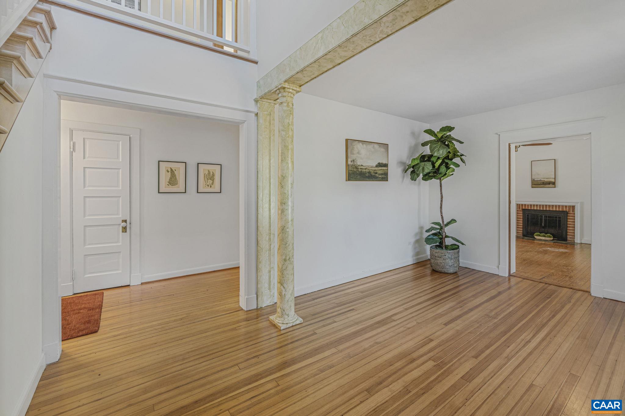 525 DEBENHAM CT, CHARLOTTESVILLE, Virginia 22902, 4 Bedrooms Bedrooms, ,2 BathroomsBathrooms,Residential,525 DEBENHAM CT,663792 MLS # 663792