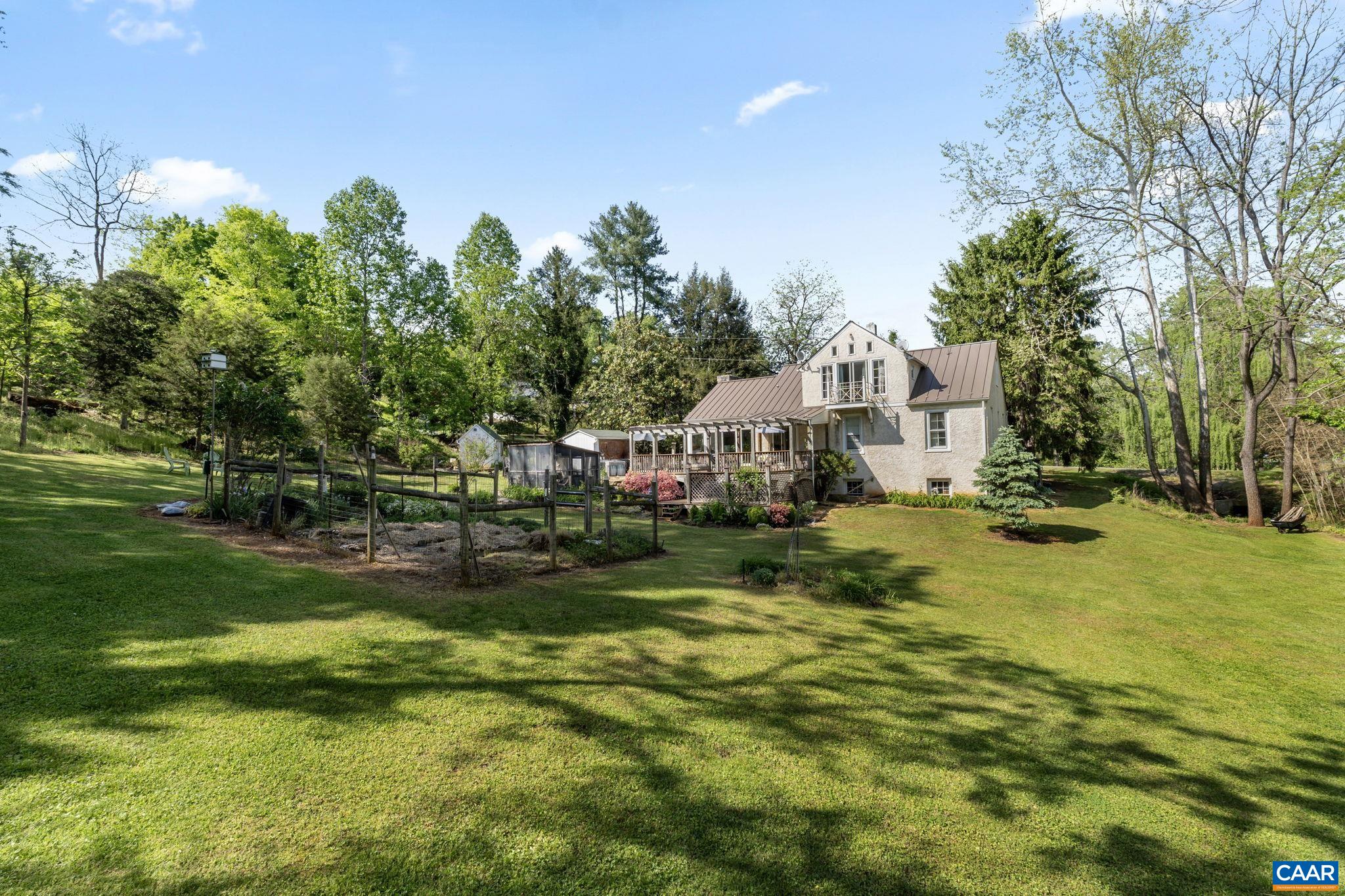 525 DEBENHAM CT, CHARLOTTESVILLE, Virginia 22902, 4 Bedrooms Bedrooms, ,2 BathroomsBathrooms,Residential,525 DEBENHAM CT,663792 MLS # 663792