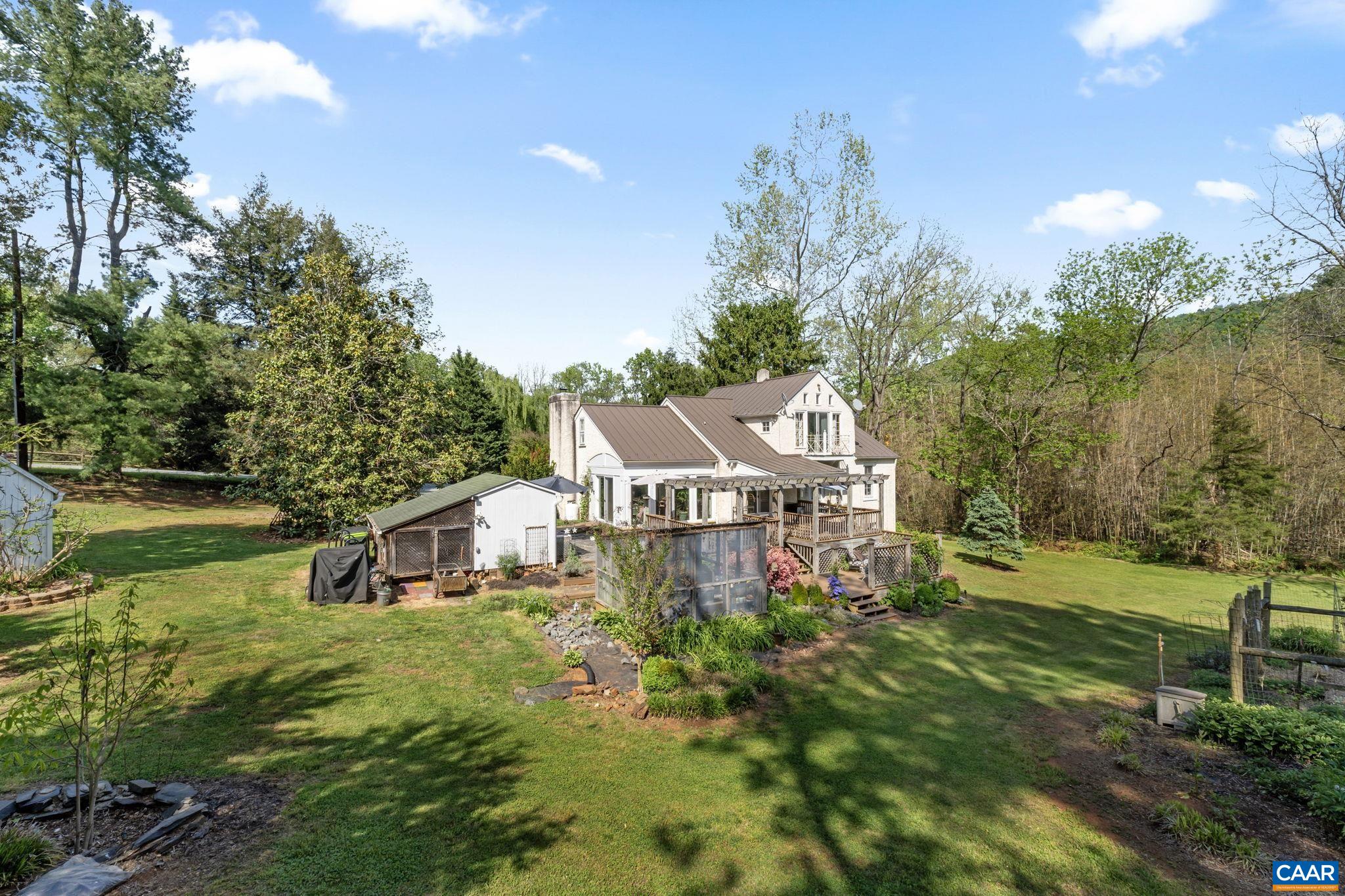 525 DEBENHAM CT, CHARLOTTESVILLE, Virginia 22902, 4 Bedrooms Bedrooms, ,2 BathroomsBathrooms,Residential,525 DEBENHAM CT,663792 MLS # 663792
