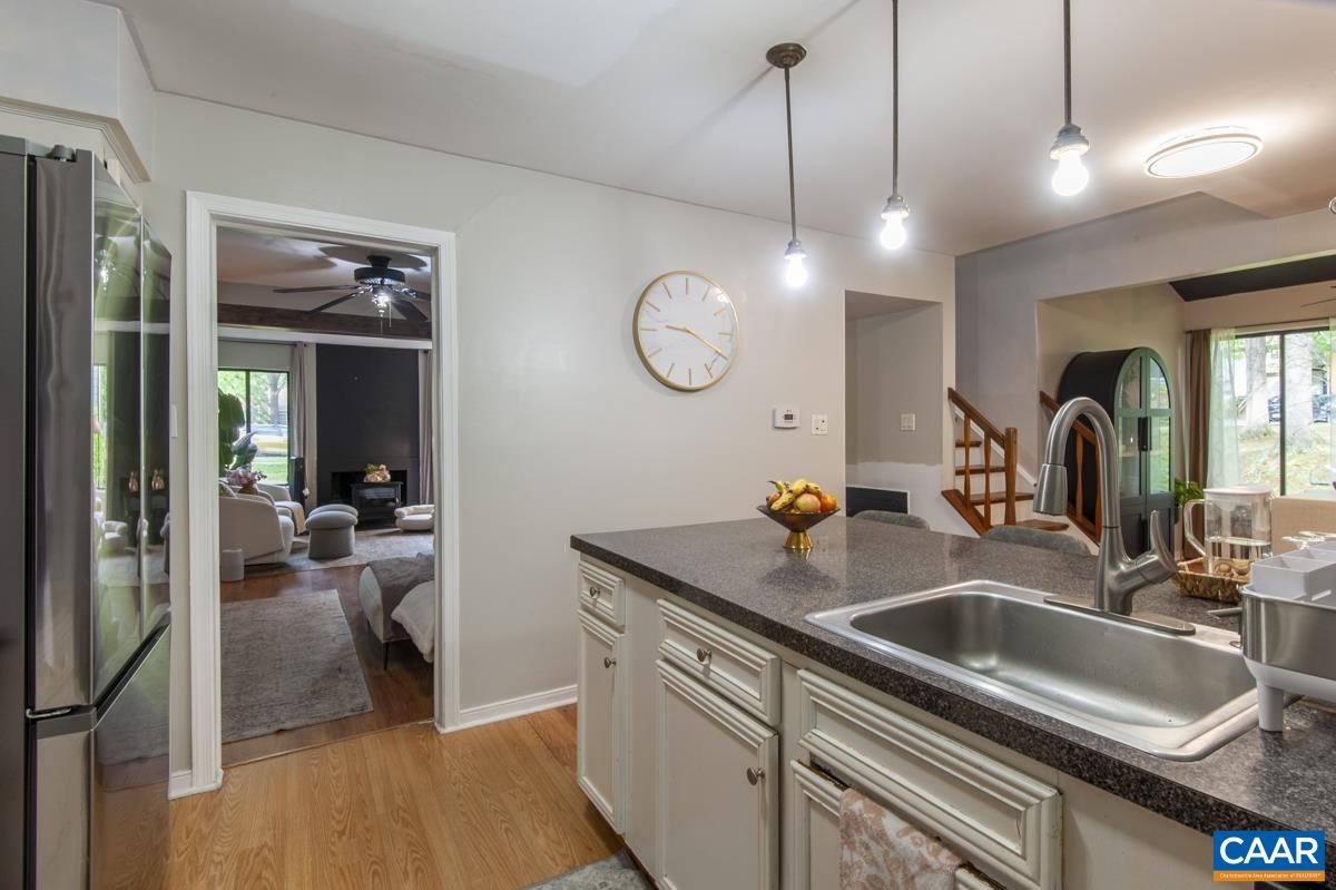 1048 CHESHIRE CT, CHARLOTTESVILLE, Virginia 22901, 3 Bedrooms Bedrooms, ,2 BathroomsBathrooms,Residential,1048 CHESHIRE CT,664122 MLS # 664122
