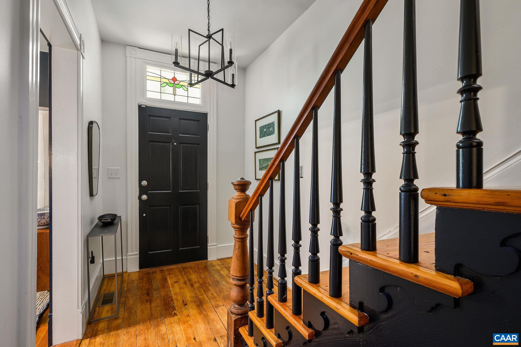 513 AVON ST, CHARLOTTESVILLE, Virginia 22902, 3 Bedrooms Bedrooms, ,2 BathroomsBathrooms,Residential,513 AVON ST,664137 MLS # 664137