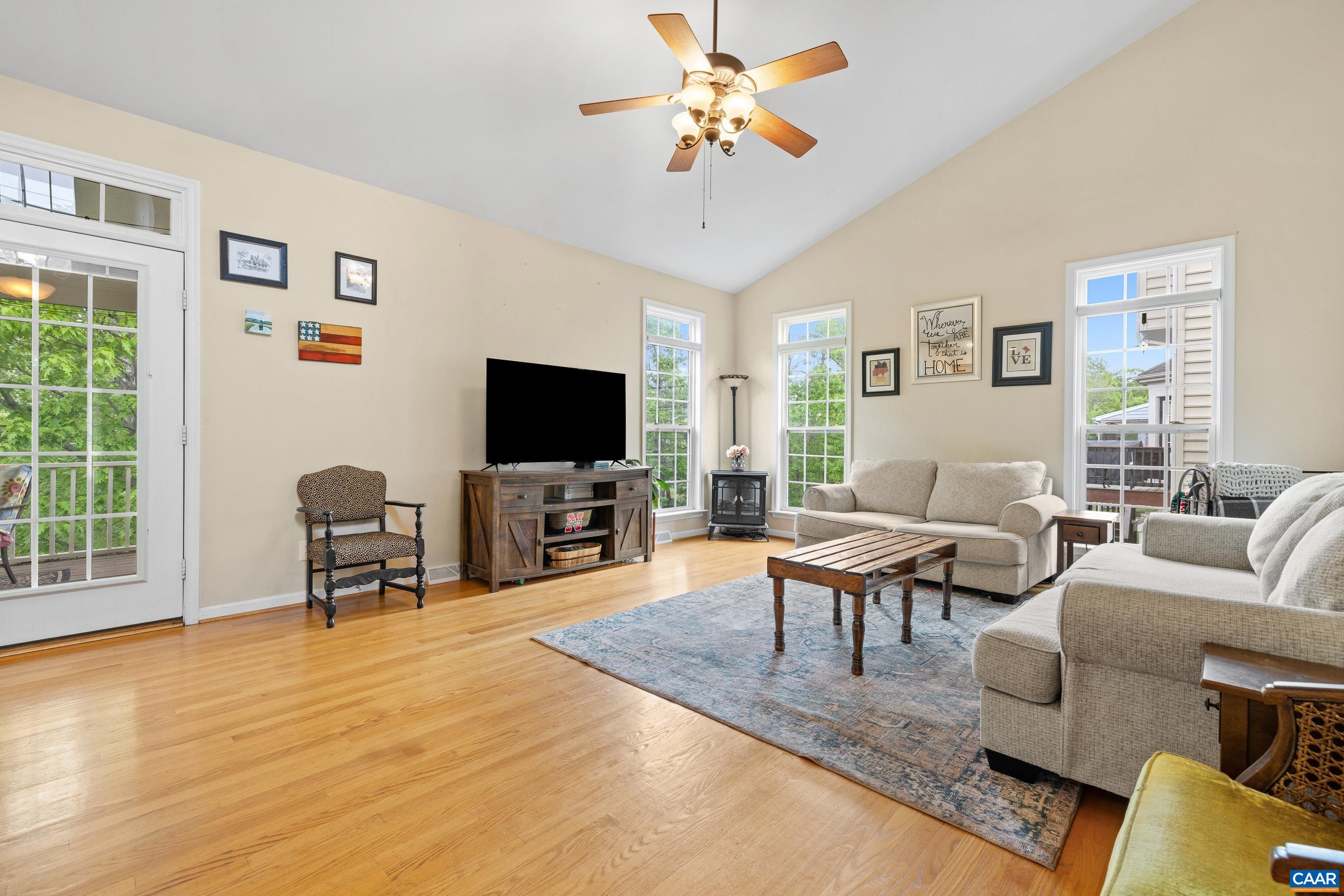 382 GRAYROCK DR, CROZET, Virginia 22932, 5 Bedrooms Bedrooms, ,3 BathroomsBathrooms,Residential,382 GRAYROCK DR,664155 MLS # 664155