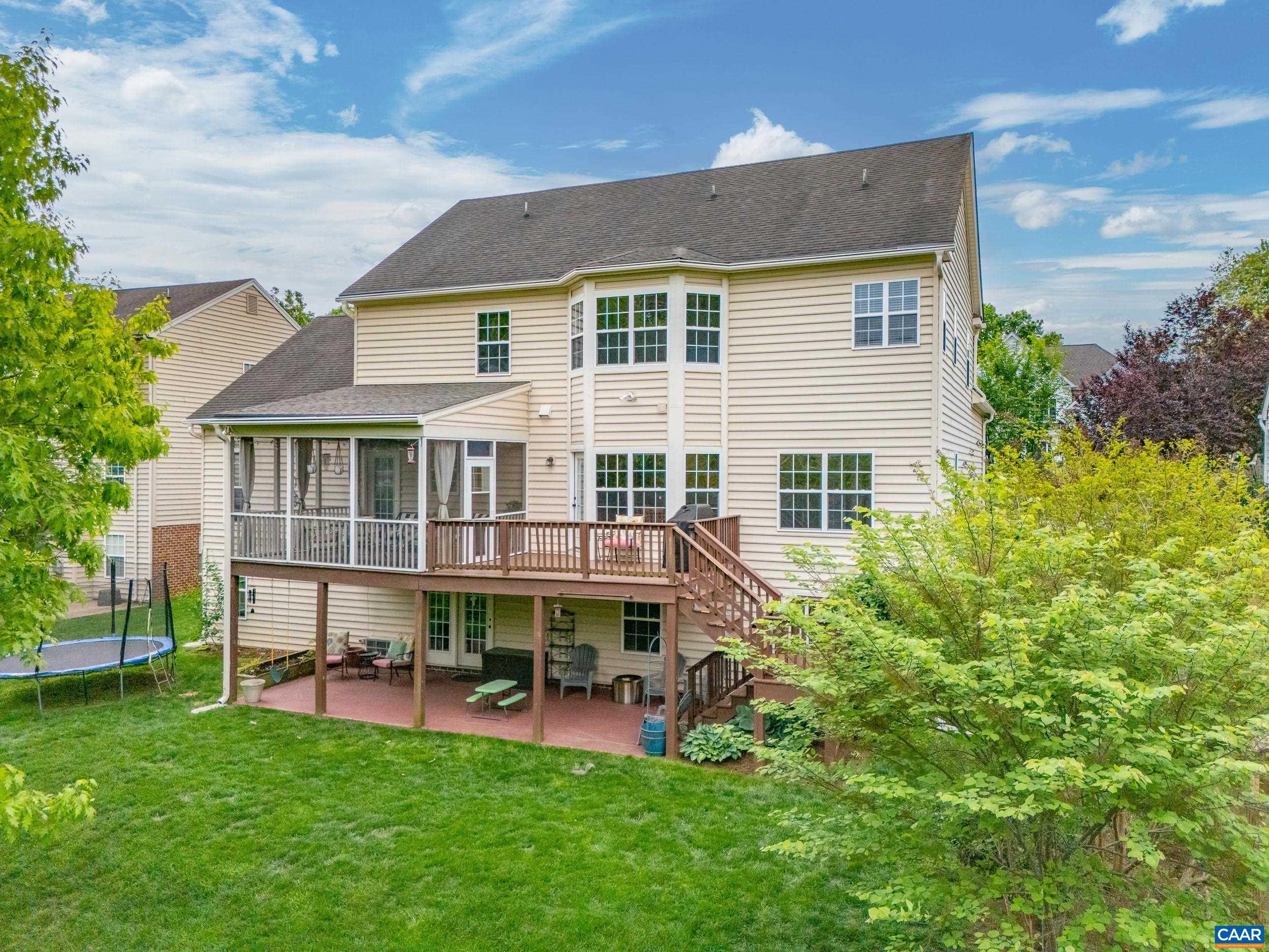382 GRAYROCK DR, CROZET, Virginia 22932, 5 Bedrooms Bedrooms, ,3 BathroomsBathrooms,Residential,382 GRAYROCK DR,664155 MLS # 664155