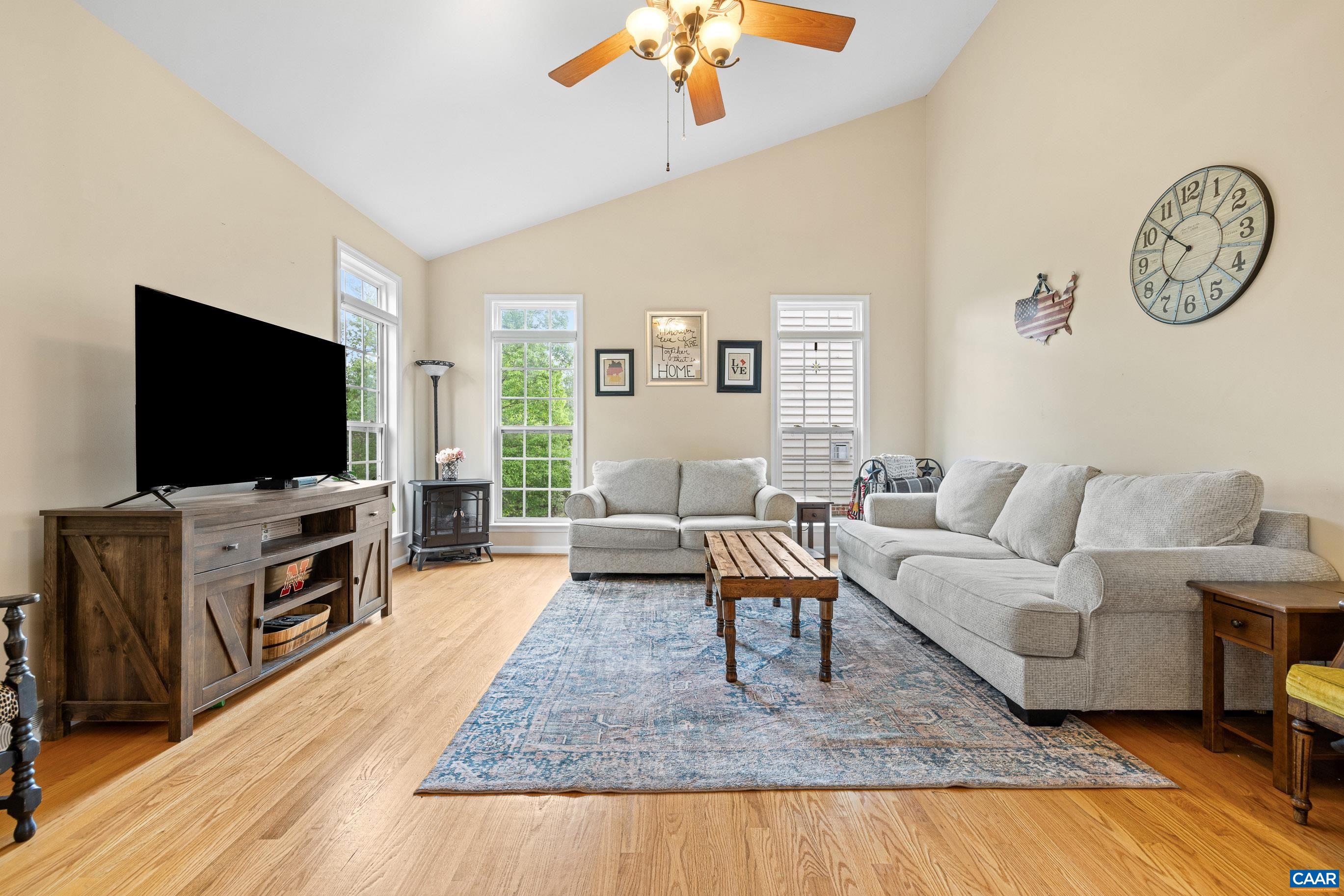 382 GRAYROCK DR, CROZET, Virginia 22932, 5 Bedrooms Bedrooms, ,3 BathroomsBathrooms,Residential,382 GRAYROCK DR,664155 MLS # 664155