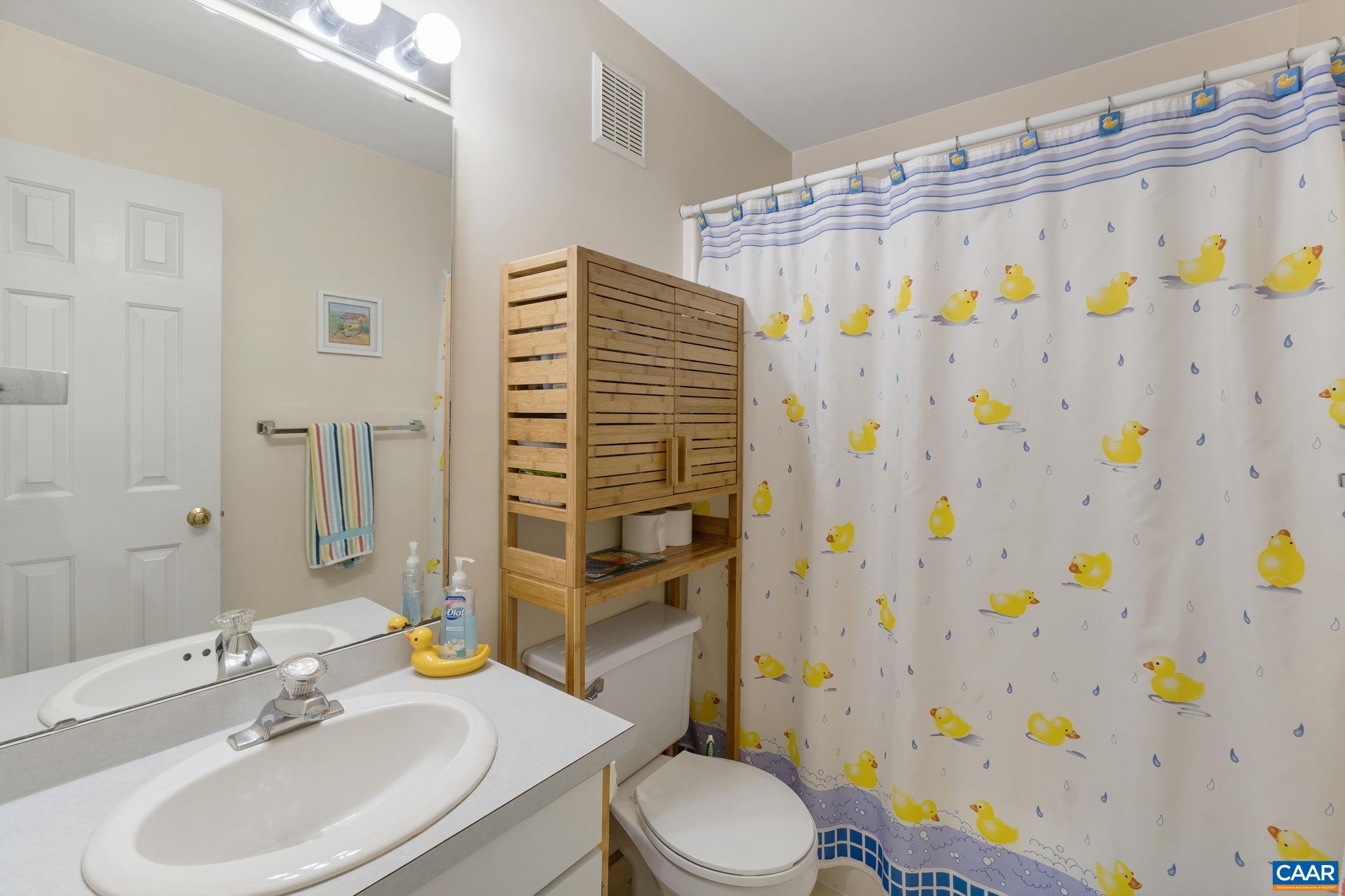 1236 CLIFDEN GREENE, CHARLOTTESVILLE, Virginia 22902, 2 Bedrooms Bedrooms, ,2 BathroomsBathrooms,Residential,1236 CLIFDEN GREENE,664259 MLS # 664259