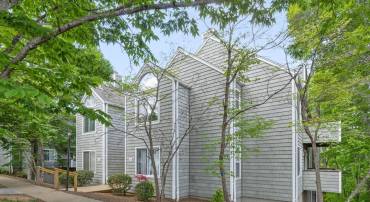 1236 CLIFDEN GREENE, CHARLOTTESVILLE, VA