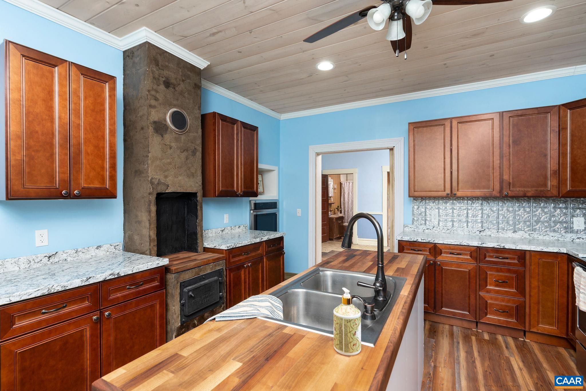 2851 COLD SPRINGS RD, GREENVILLE, Virginia 24440, 5 Bedrooms Bedrooms, ,3 BathroomsBathrooms,Residential,2851 COLD SPRINGS RD,664268 MLS # 664268